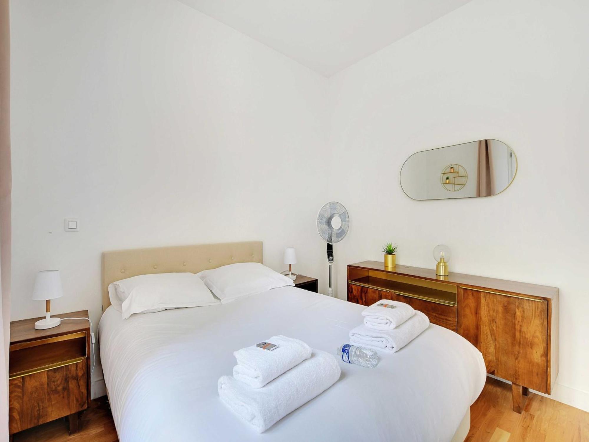 Modern Flat - 1bd 4p - Porte Maillot * Parigi